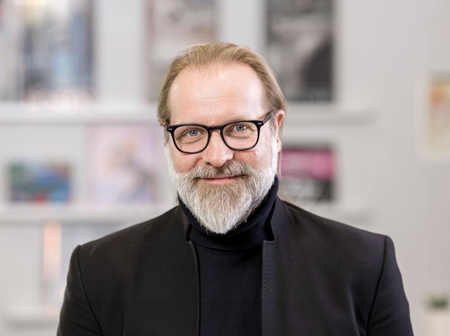 Marco L. Petersen